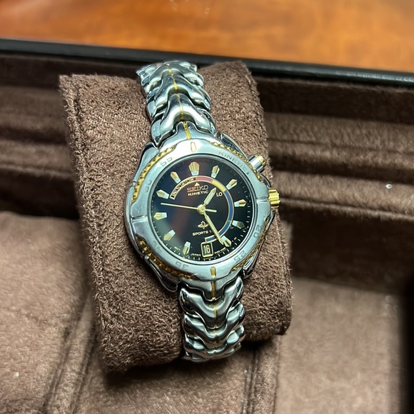 seiko sports 100 kinetic